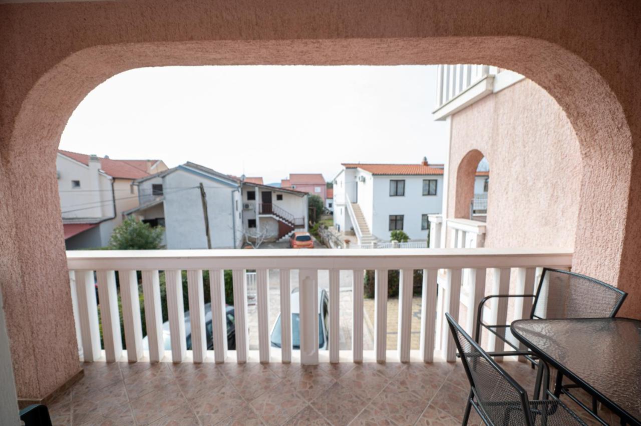 Apartmani Marin No1. Vodice Exterior photo