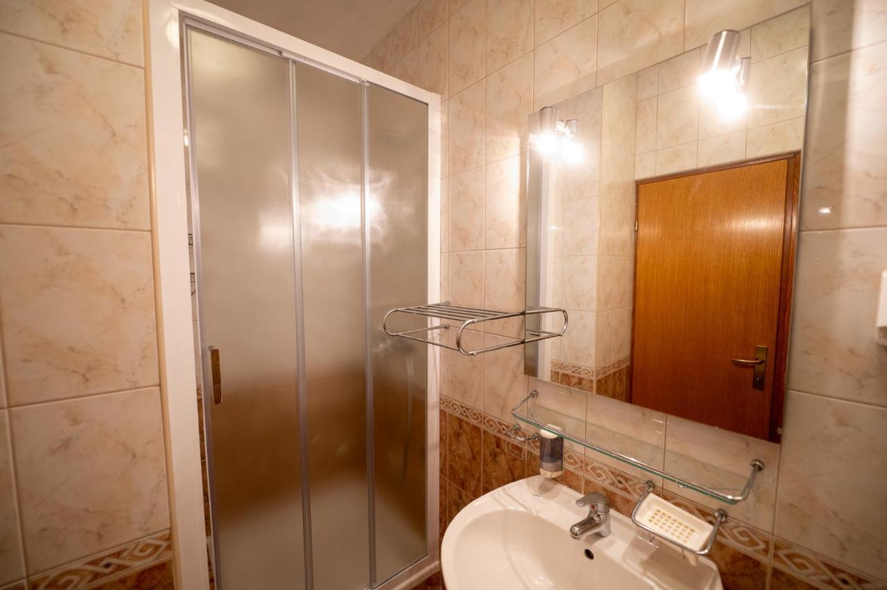 Apartmani Marin No1. Vodice Exterior photo