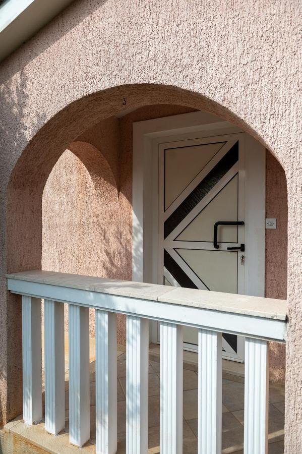 Apartmani Marin No1. Vodice Exterior photo