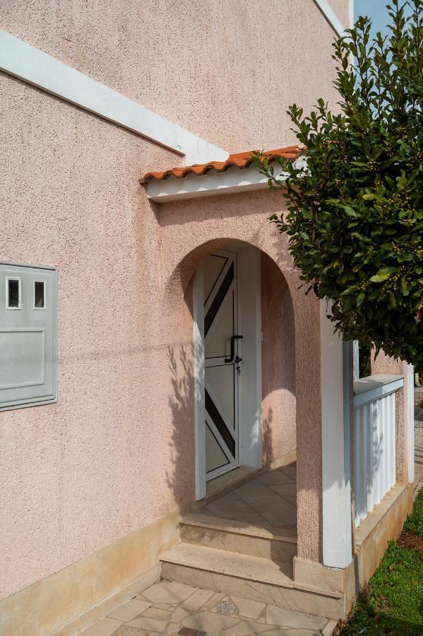 Apartmani Marin No1. Vodice Exterior photo